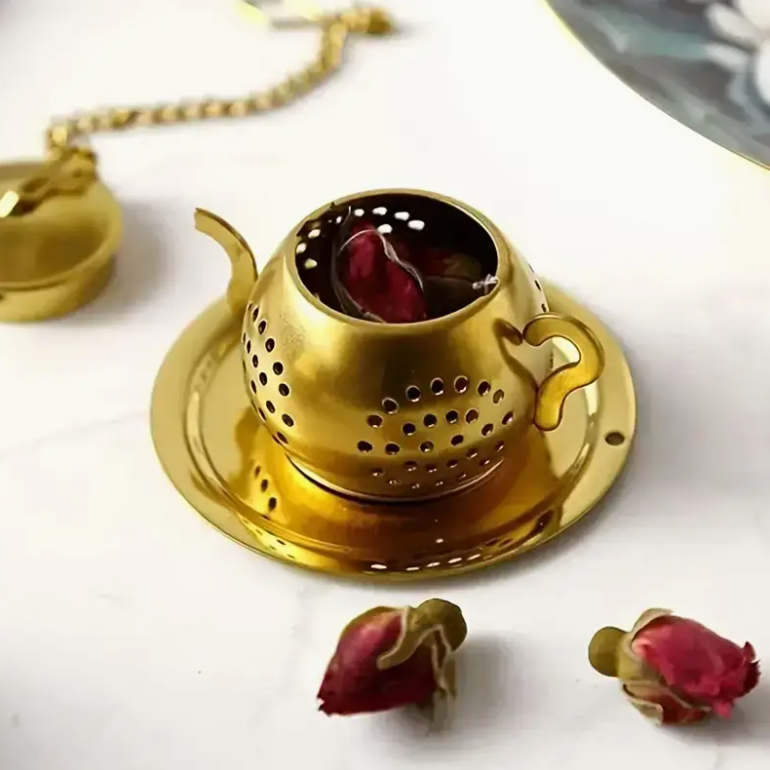 Golden Teapot Loose Leaf Tea and Botanical Blend Infuser